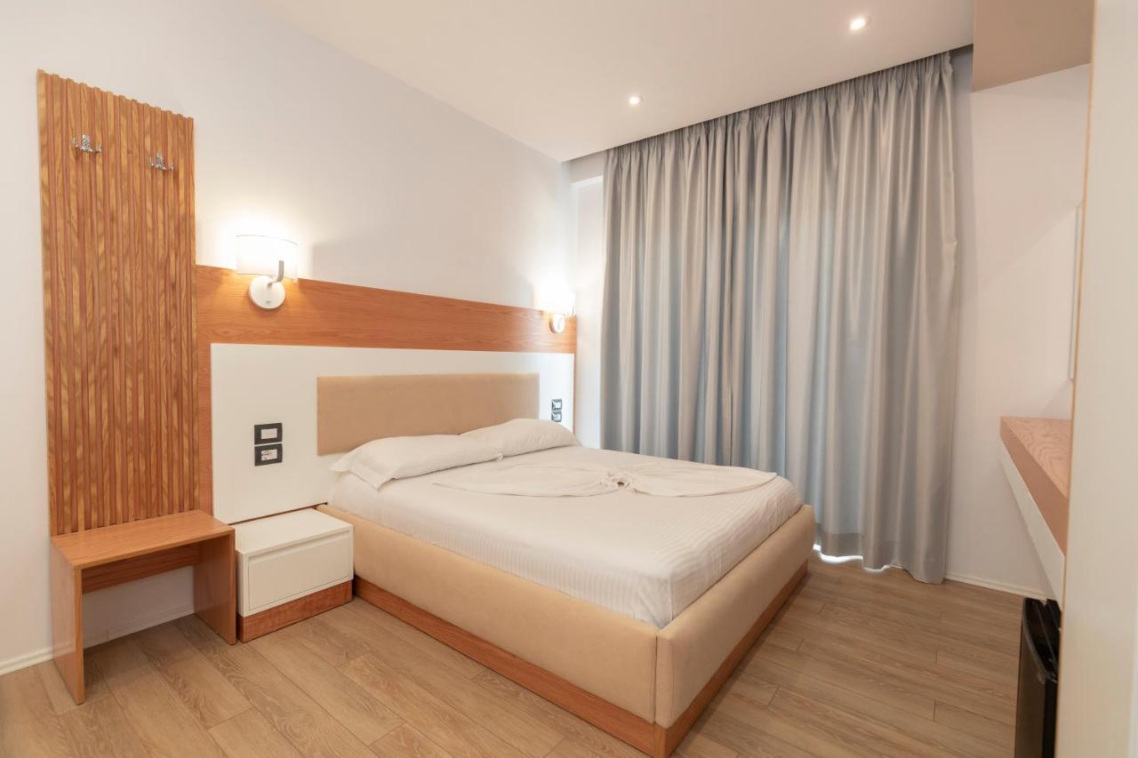 Ventus Hotel Ksamil Exterior photo