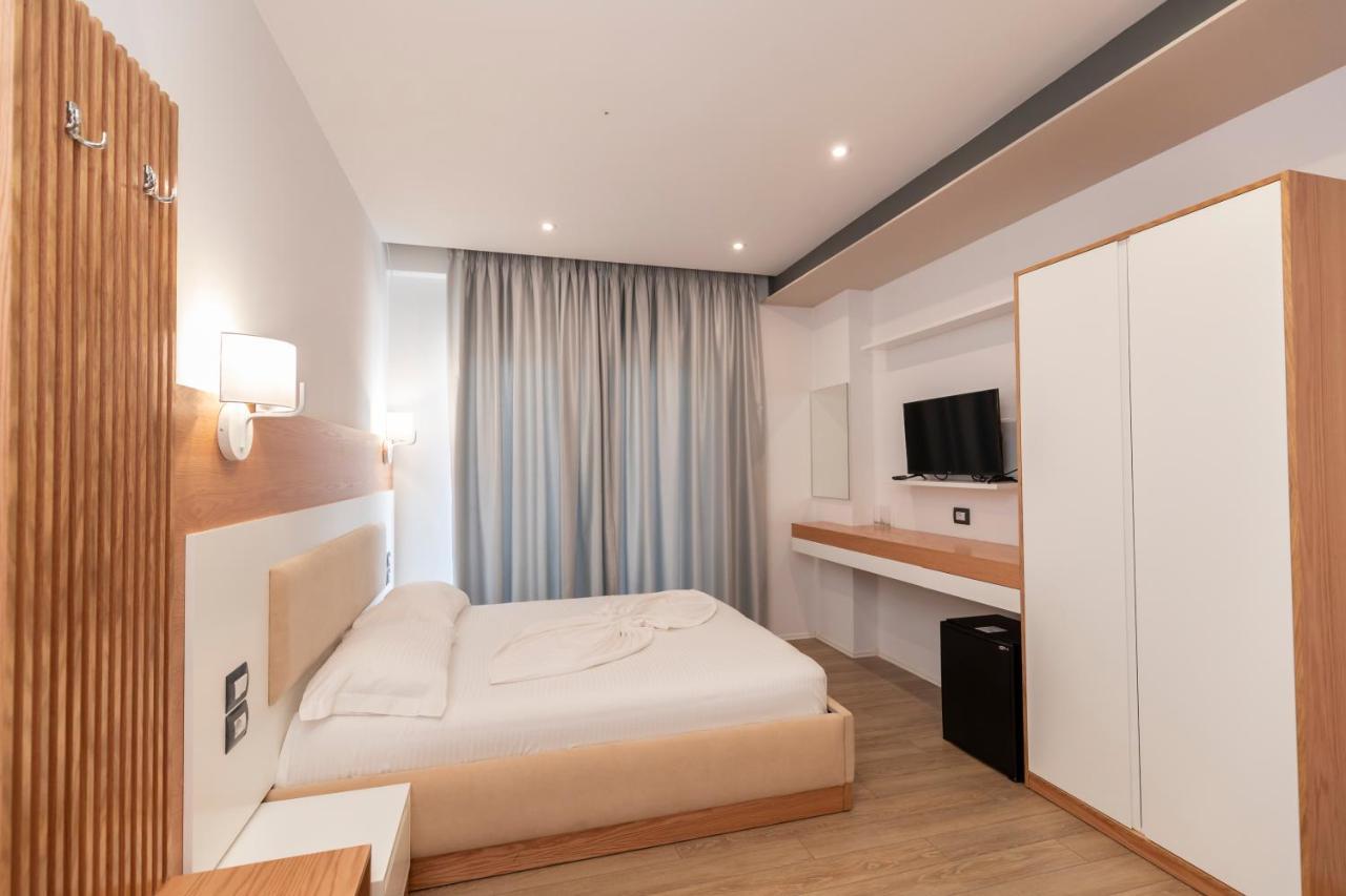 Ventus Hotel Ksamil Exterior photo
