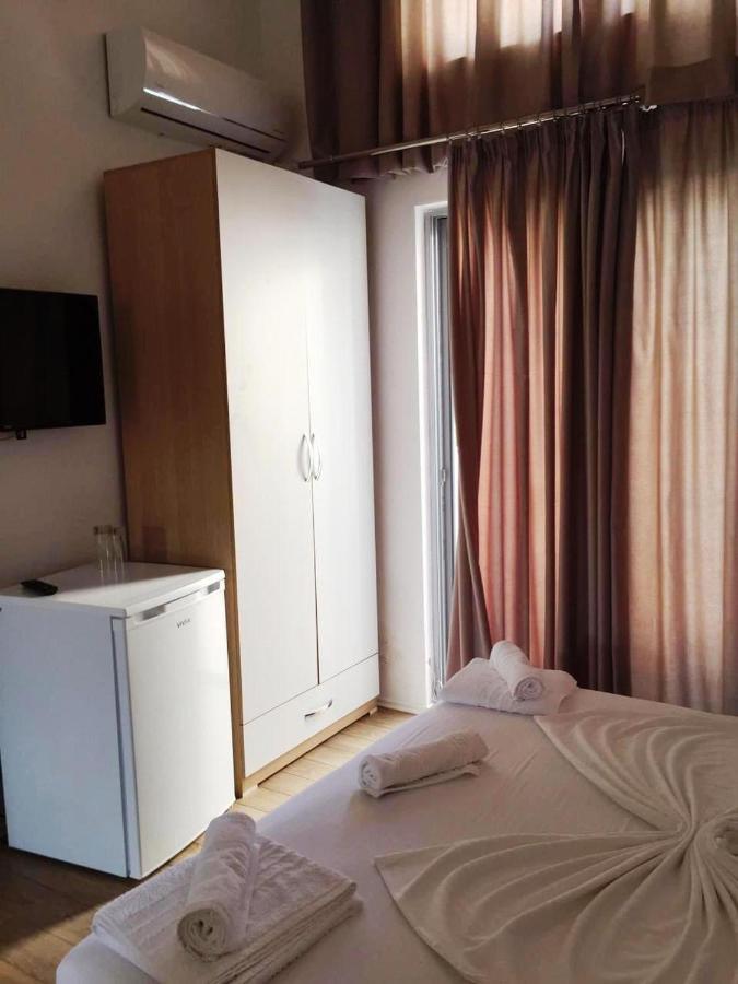 Ventus Hotel Ksamil Exterior photo